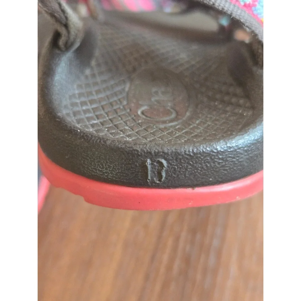 Chaco Kids Z1 Ecotread Strappy Sandals Gray Pink Yellow Geometric Pattern Size13
